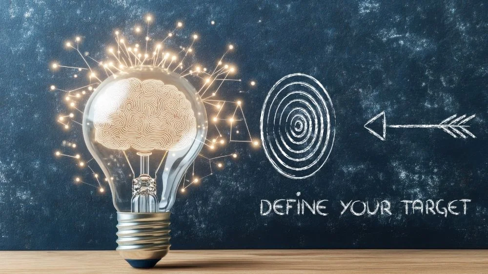 دراسة الفكرة وتحديد السوق