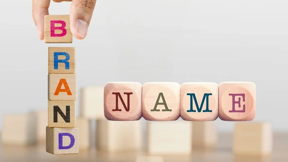 اختيار اسم العلامة التجارية 