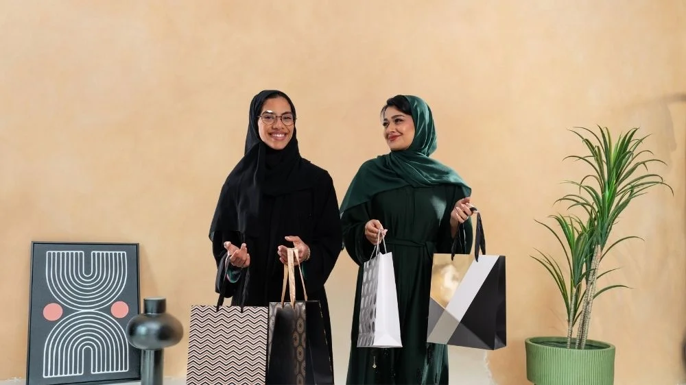 مشروع الخياطة وتصميم العبايات النسائية 