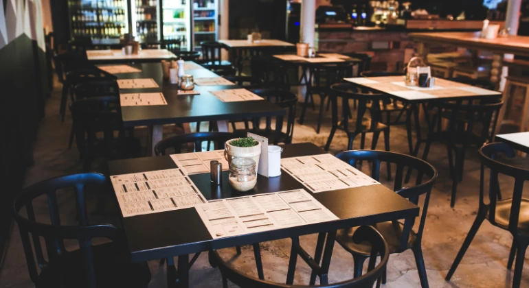 عبارات تسويقية للمطاعم أحدث